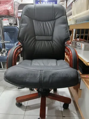 Directors Special Swivel Chair