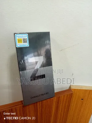 New Samsung Galaxy Z Flip 3 256 GB Gray
