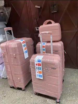 Premium 4 in 1 Anti-Crack Luggage Set – Travel Without Worries