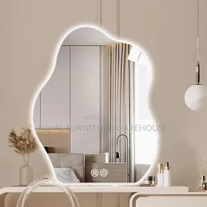 Crucked Edges Led Light Mirror