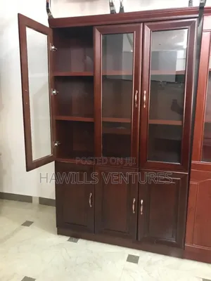 Executive Bookshelf Wooden