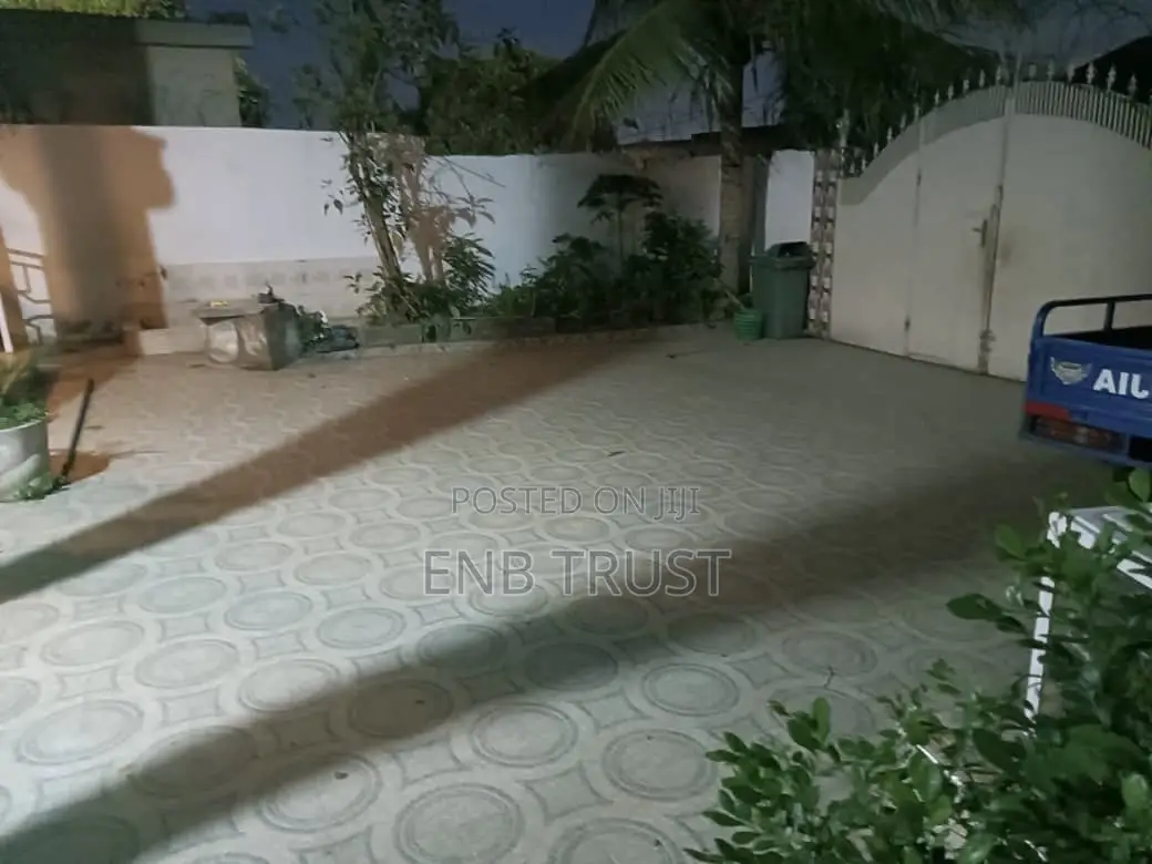 4bdrm House in Ablekuma Afuaman, Manhean for sale