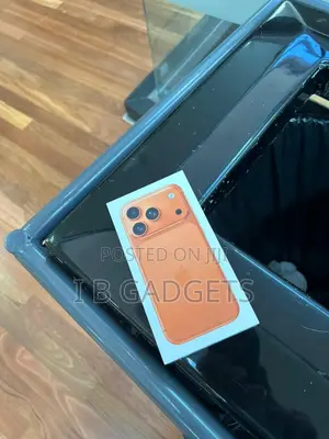 New Apple iPhone 17 Pro 256 GB Orange