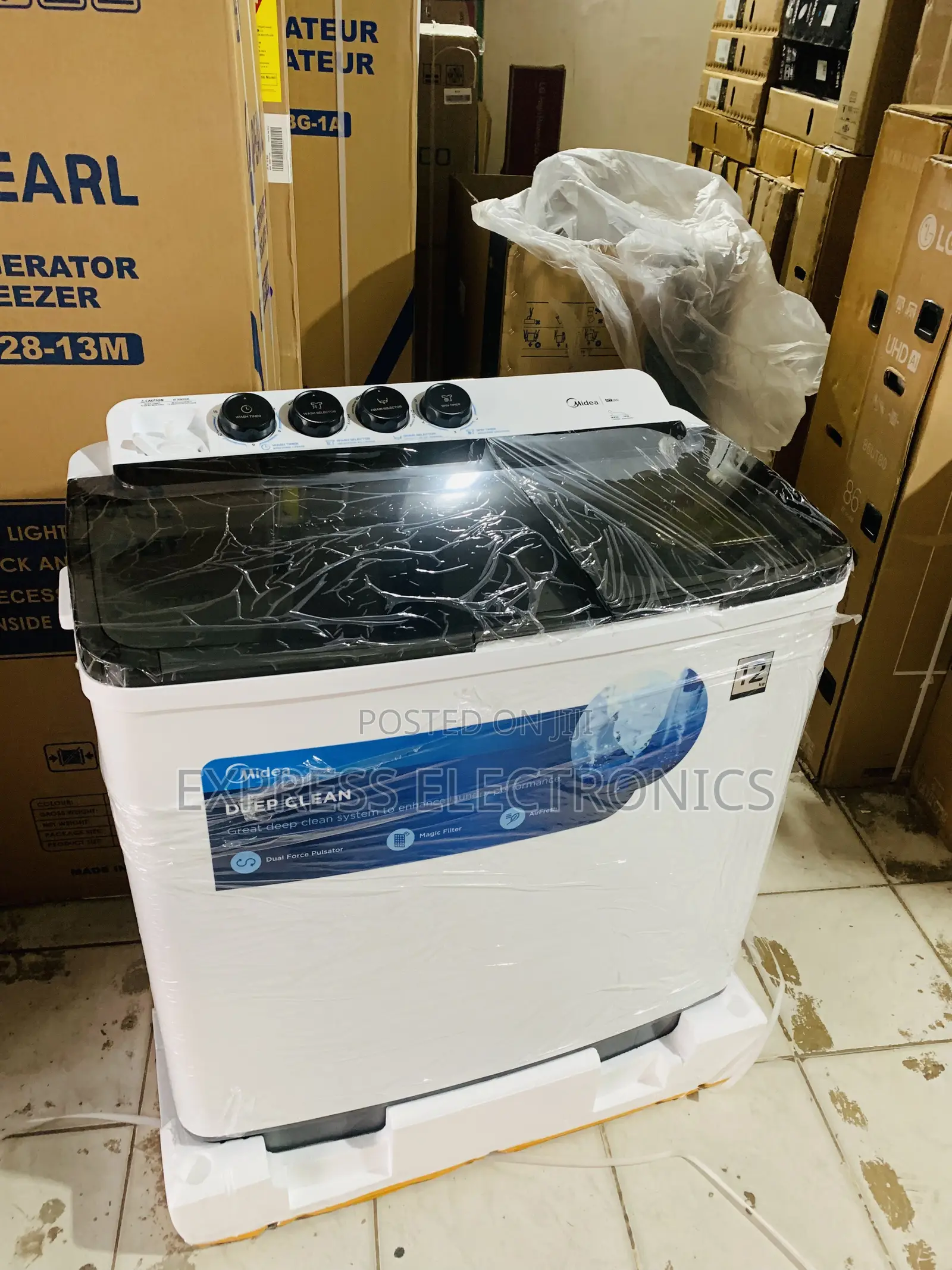 Very Cool Price 12kg Topload Washing Machine Midea White.
