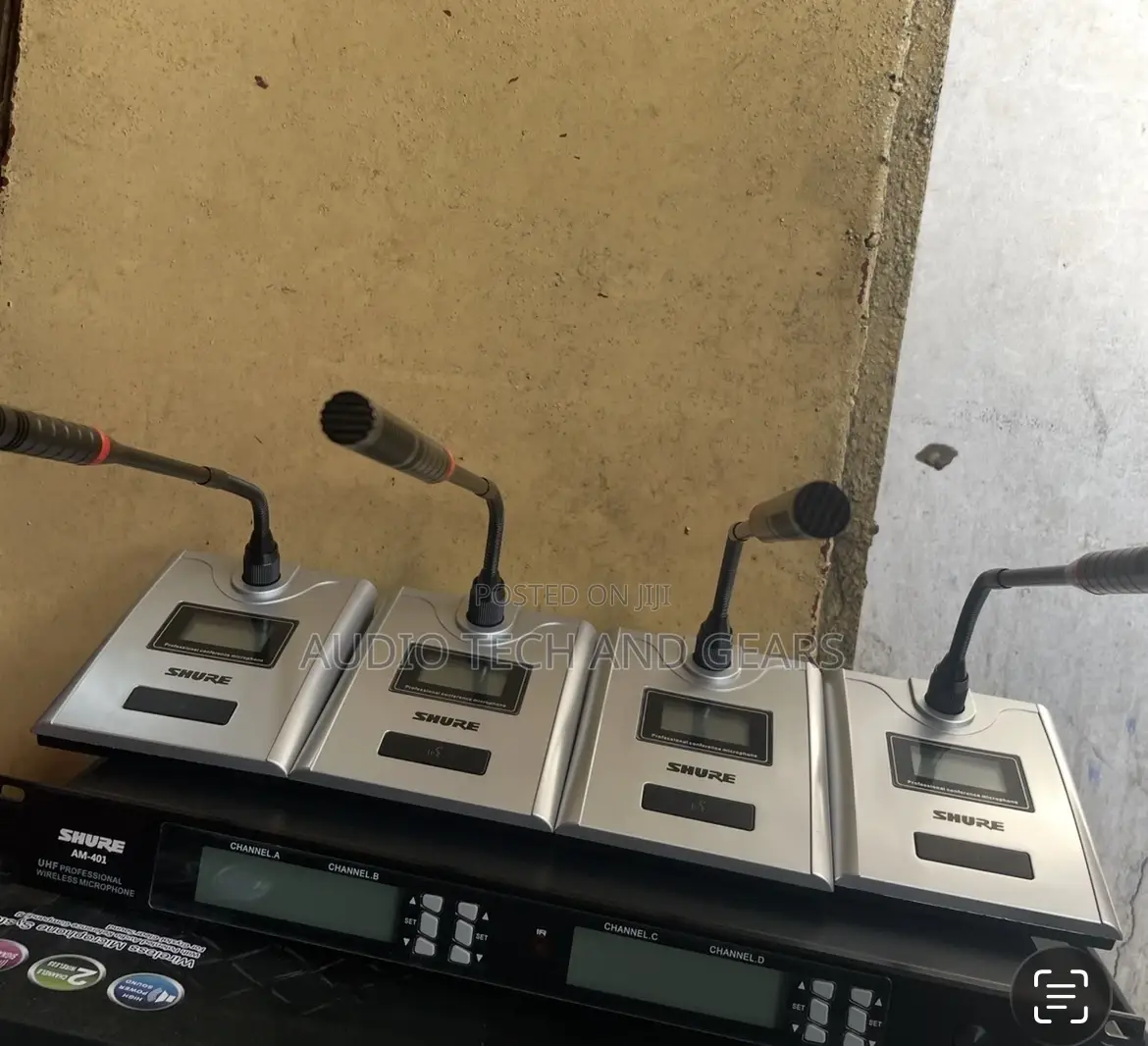 Shure Am-401 4in1 Wireless Conference Microphone