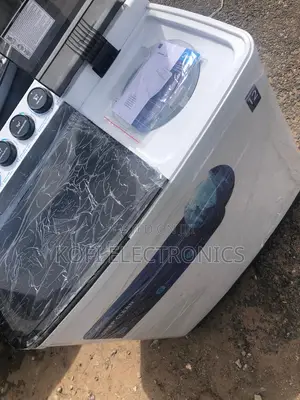 Midea 12kg Compact and Powerful Twin Tub Washer