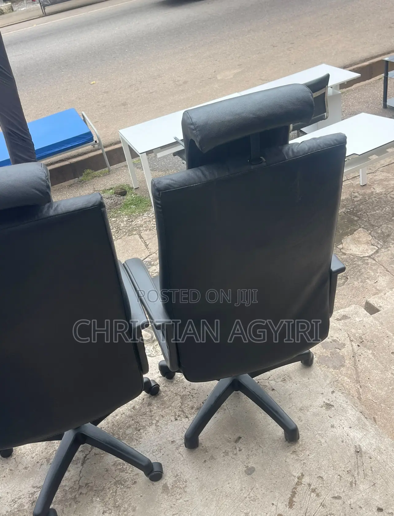 Office/ Swivel Chair
