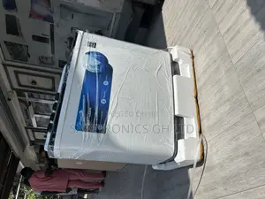 Massive * Midea 12kg Top Loader Semi-Automatic Washer