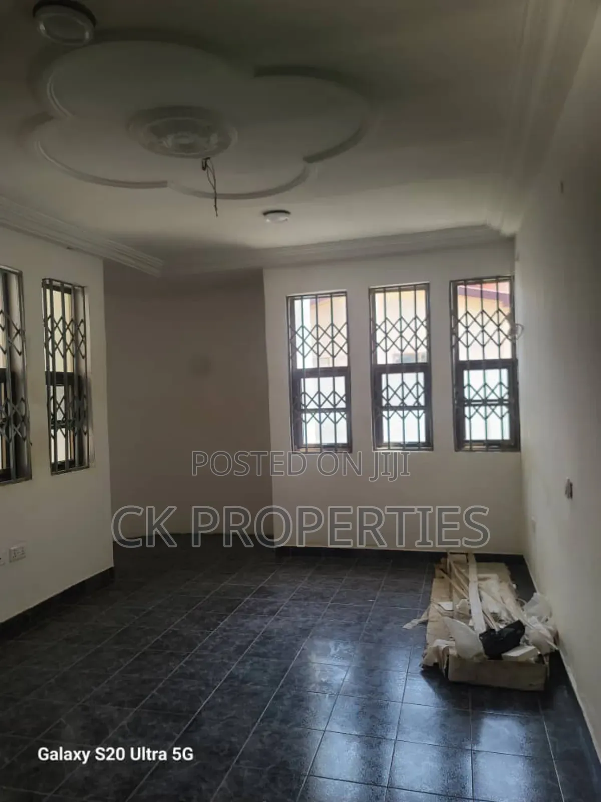 7bdrm House in Dome for rent