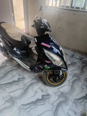 Yamaha Majesty 2010 Black