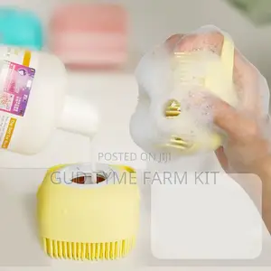 Cat and Dog Grooming Massage Brush
