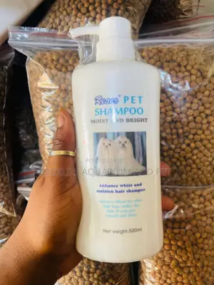 Rease Pet Shampoo ( for Whitening )