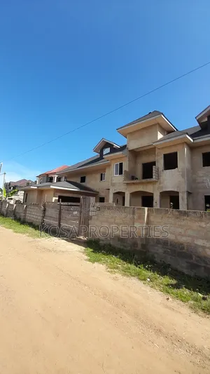 8bdrm House in East Legon Hills 7, Adjiriganor for sale