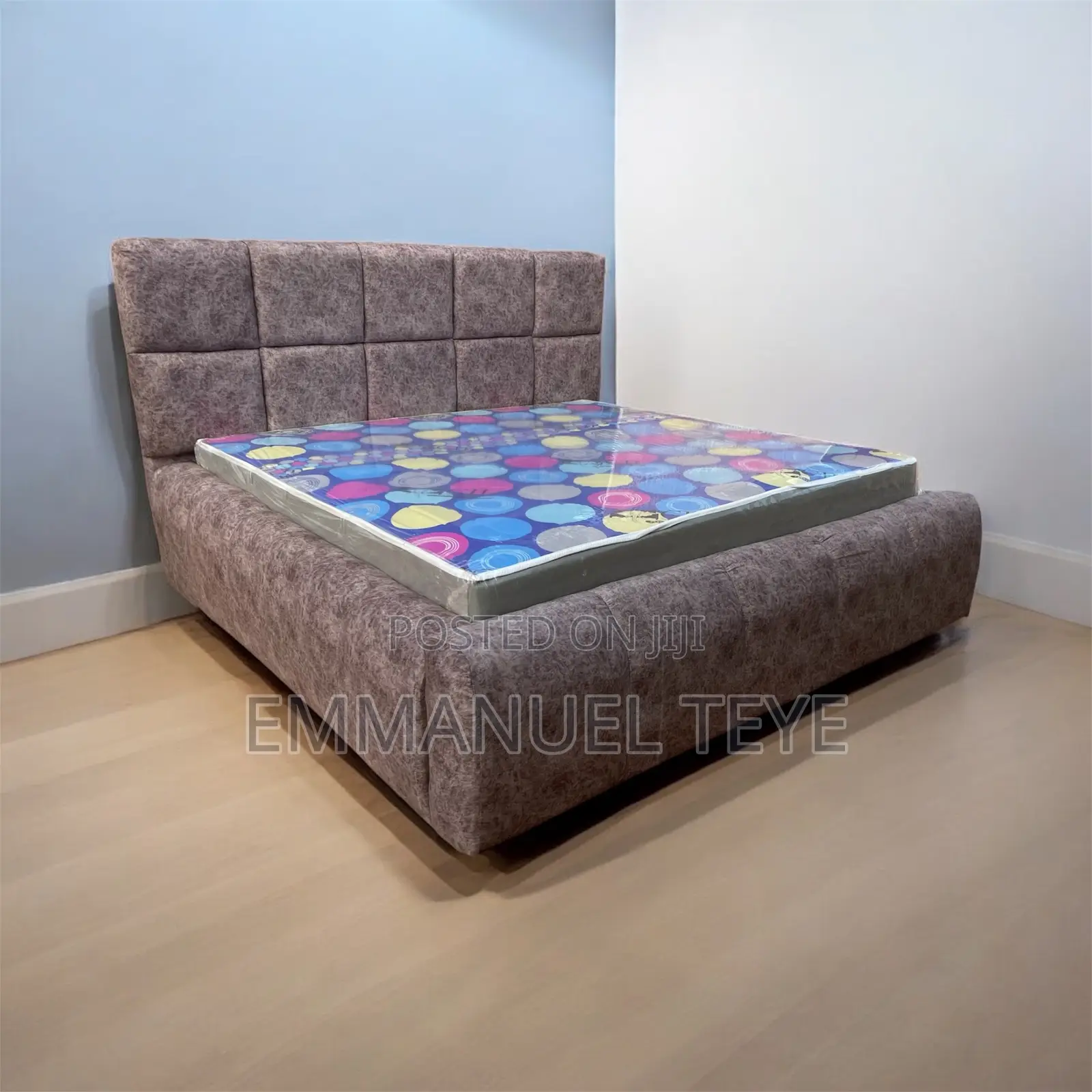 Band New Luxury Queen Size Bed for Sell