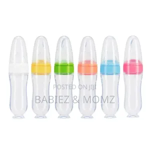 Squeeze Silicone Baby Feeding Bottle With Spoon Suction Base