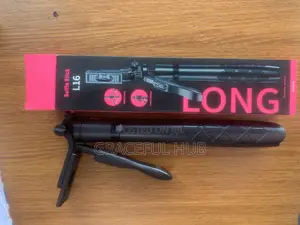 L16 Tripod (Selfie Stick)