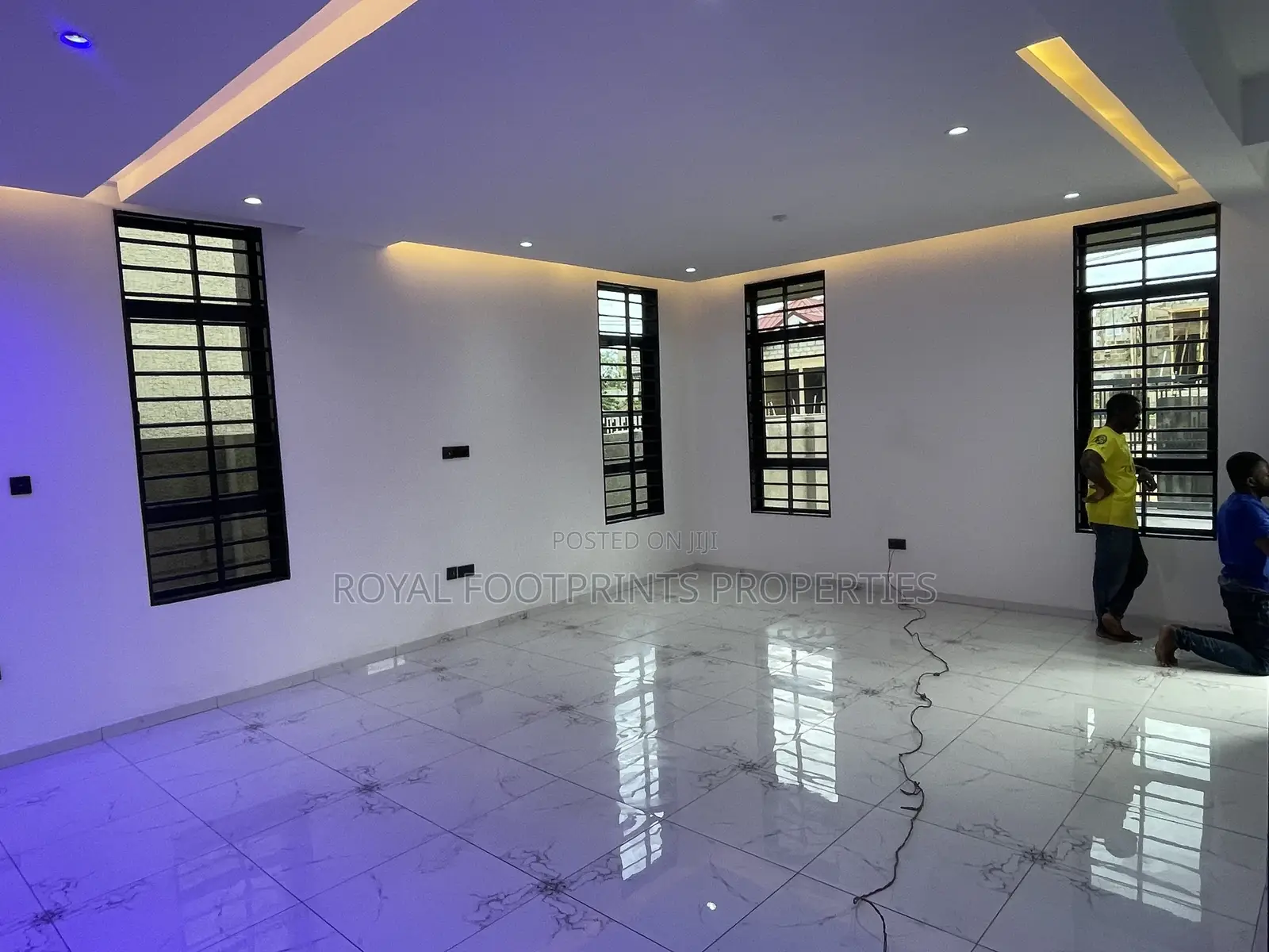 3bdrm House in Luxelooks Properties, East Legon for sale