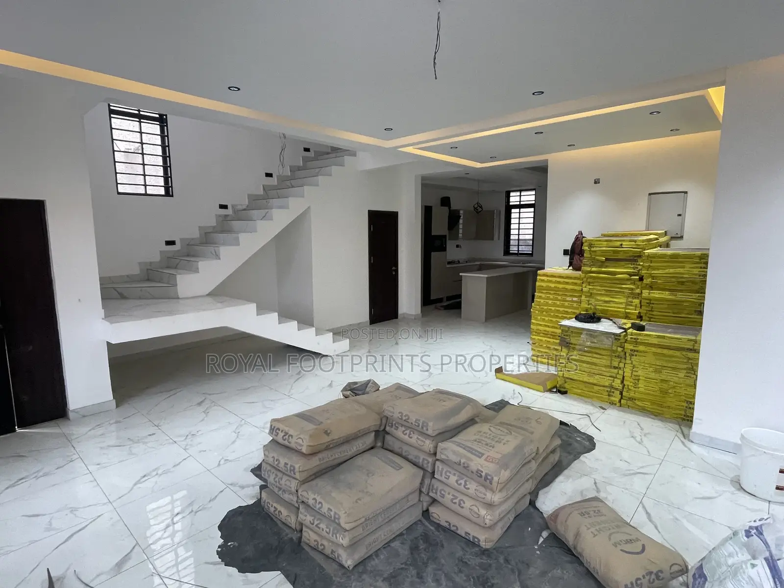 3bdrm House in Luxelooks Properties, East Legon for sale