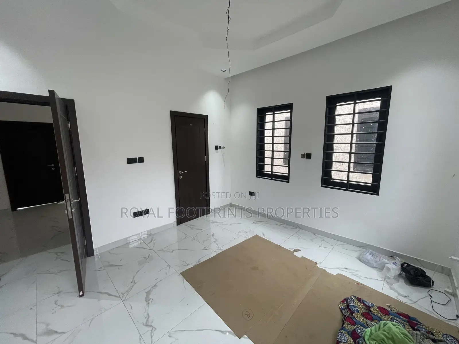 3bdrm House in Luxelooks Properties, East Legon for sale