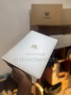 Laptop Apple MacBook Pro 2015 8GB Intel Core I5 SSD 128GB