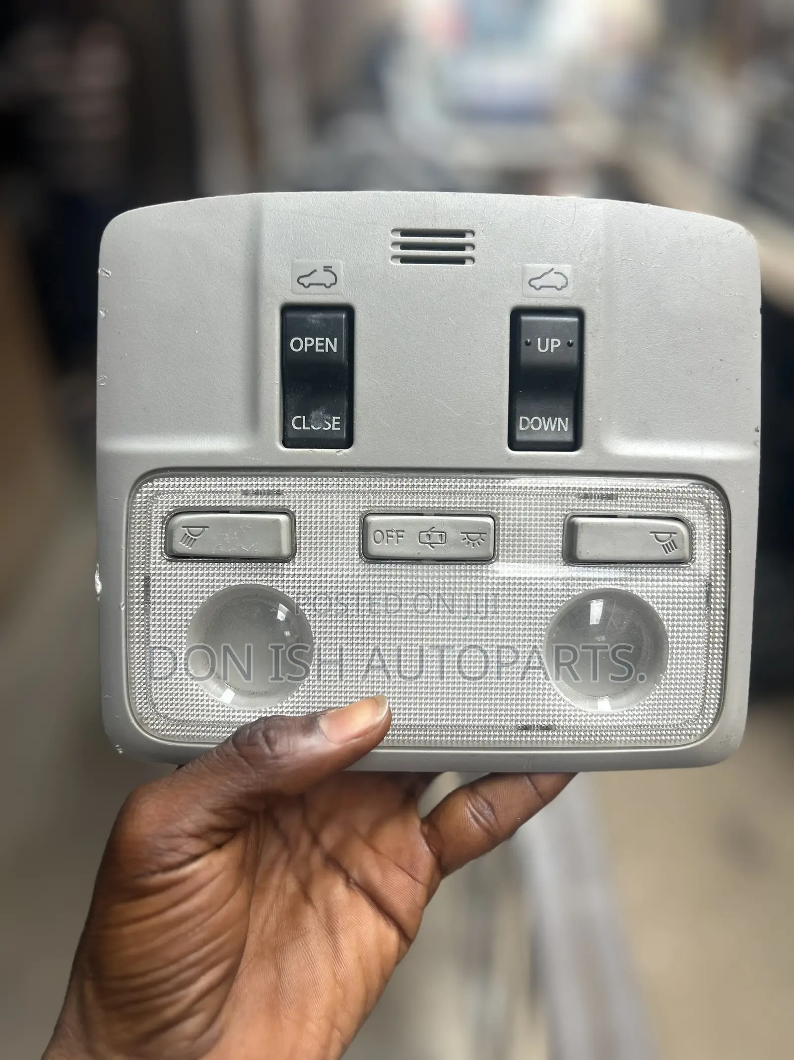 Toyota Rav4 Inside Lights With Sunroof Switch