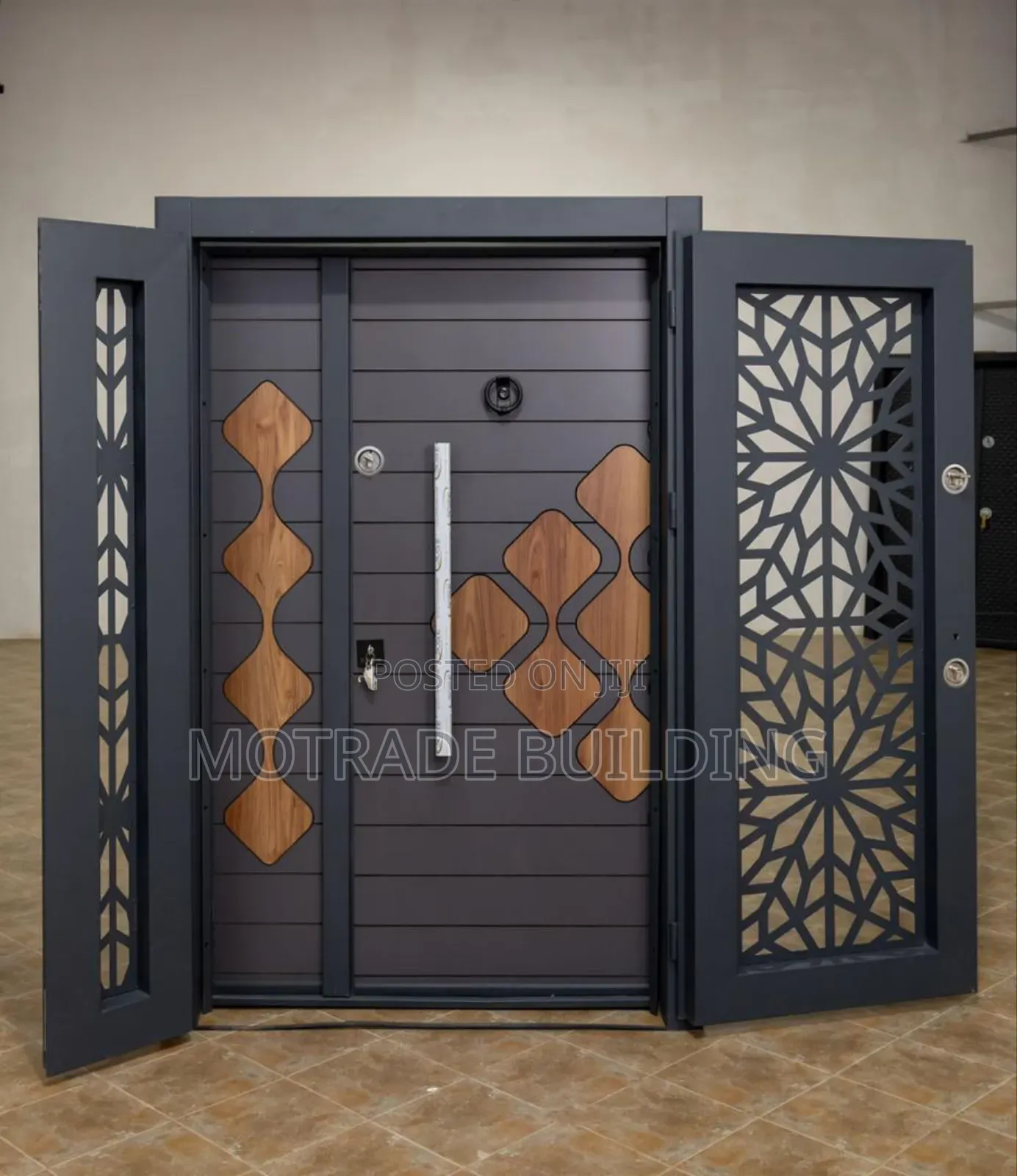 Door-in-door (One Half )