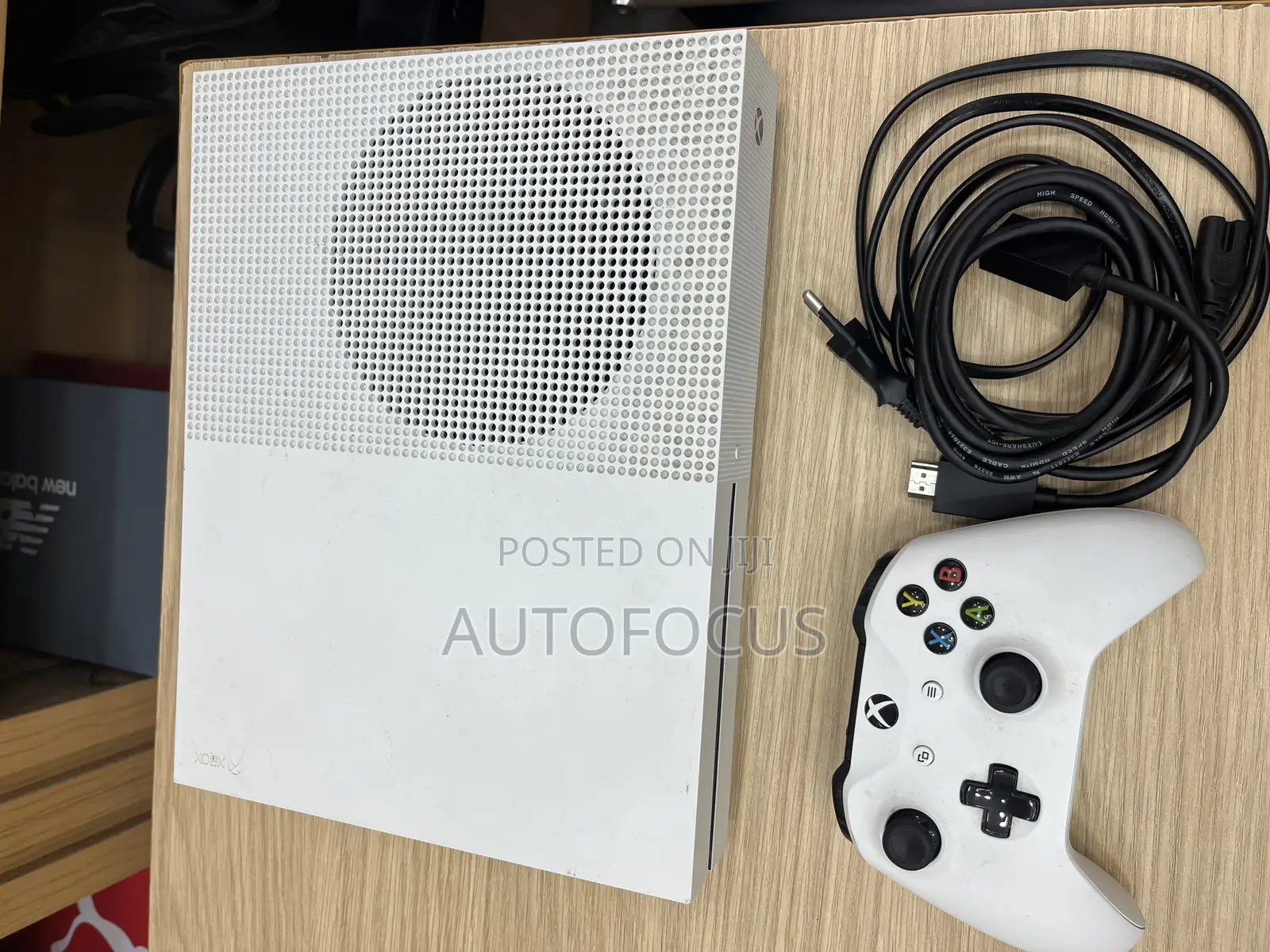Xbox One S