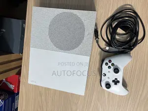 Xbox One S