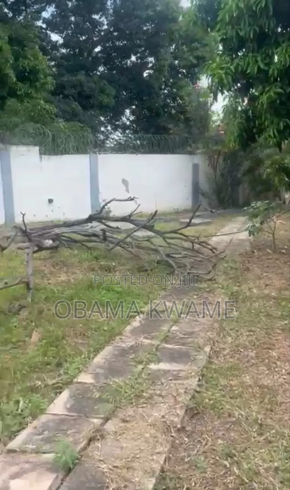 8 Bedroom House on a Two Plot of Land for Sale at Shiashie