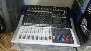 8chanels Mixer Amp Yamaha