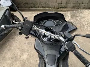 Honda 2017 Black