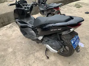 Honda 2017 Black