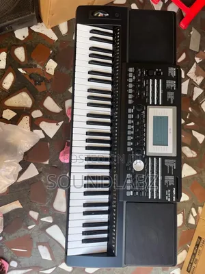 Gls Psr-810 Portable Keyboard.