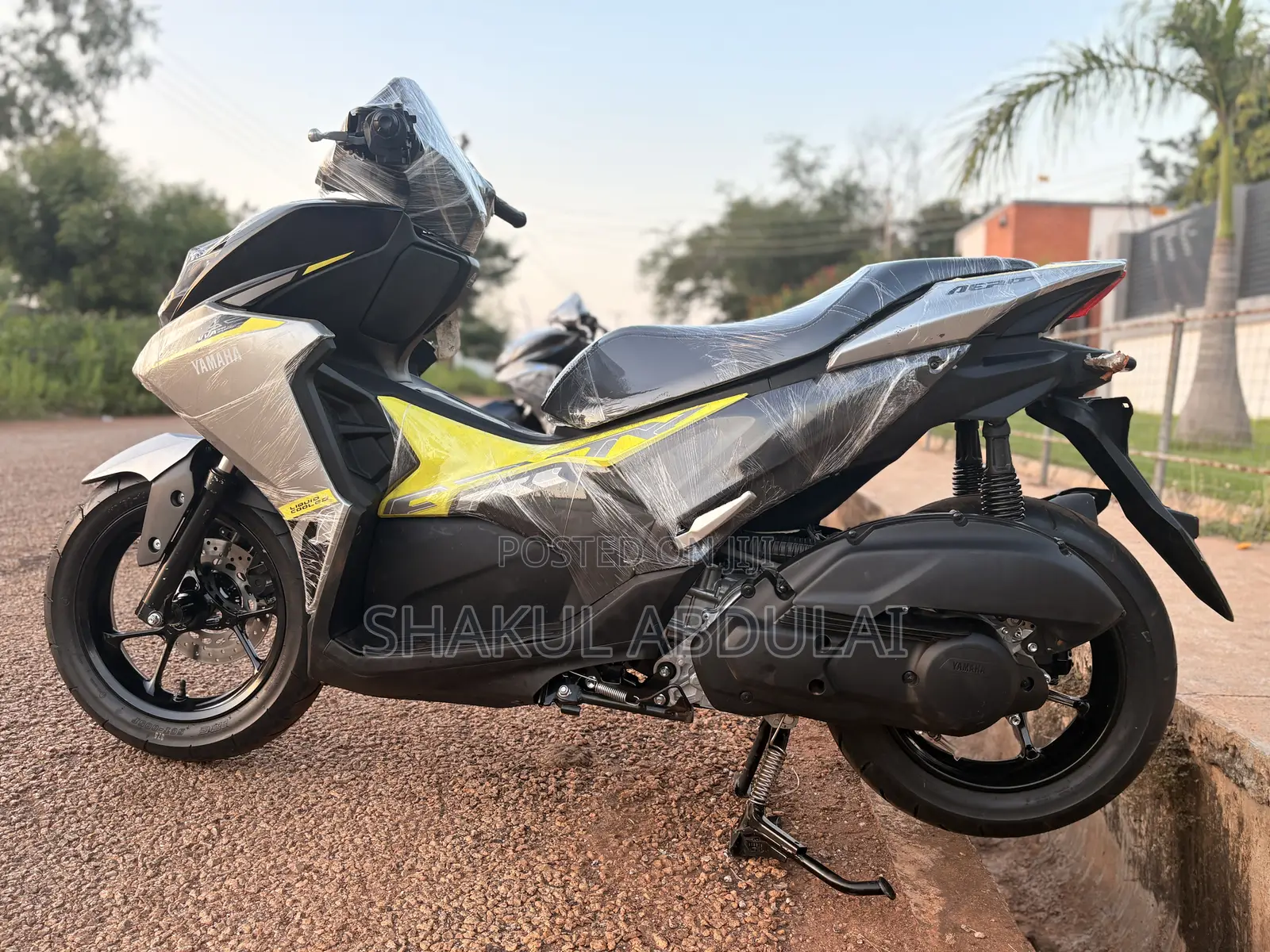 New Yamaha 2025 Gray