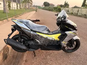 New Yamaha 2025 Gray