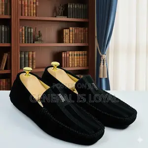 Tod’S Flat Black Coffee Loafer