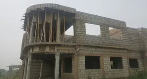 6bdrm House in Tema Metropolitan for sale