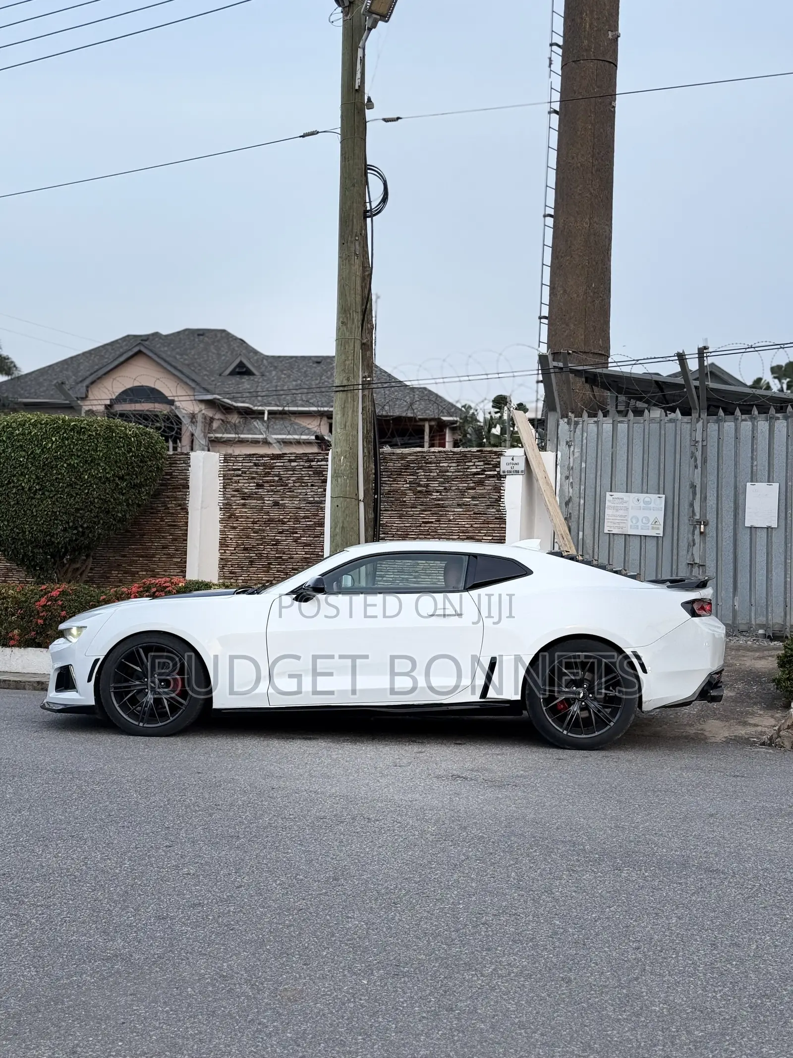 Chevrolet Camaro 2017 White