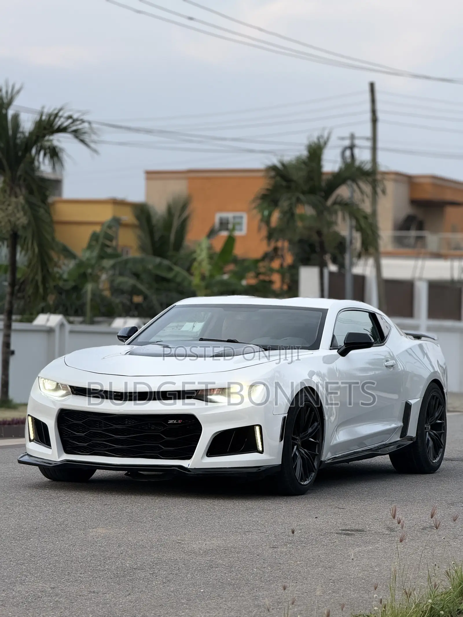 Chevrolet Camaro 2017 White
