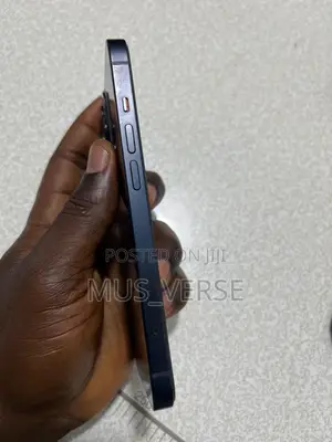 Apple iPhone 13 128 GB Black
