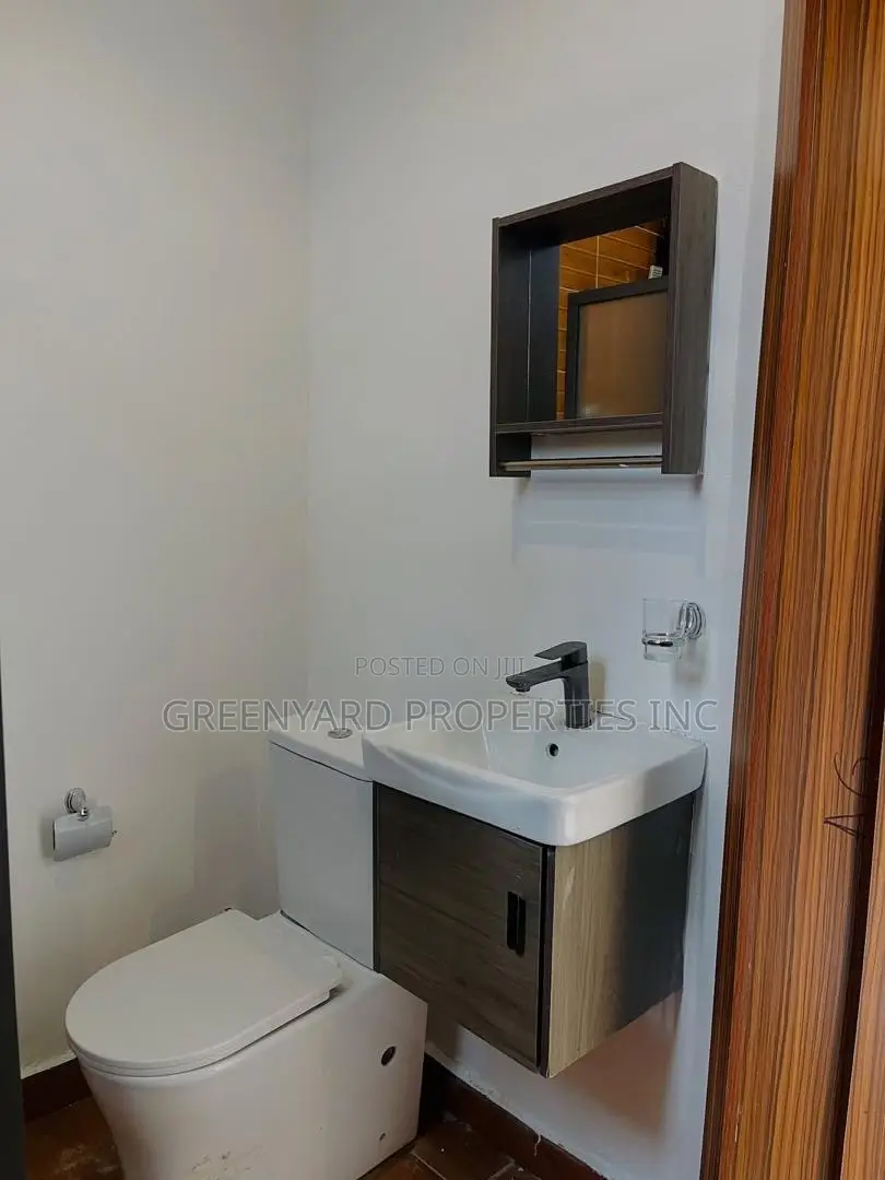 2bdrm House in American House, East Legon for sale