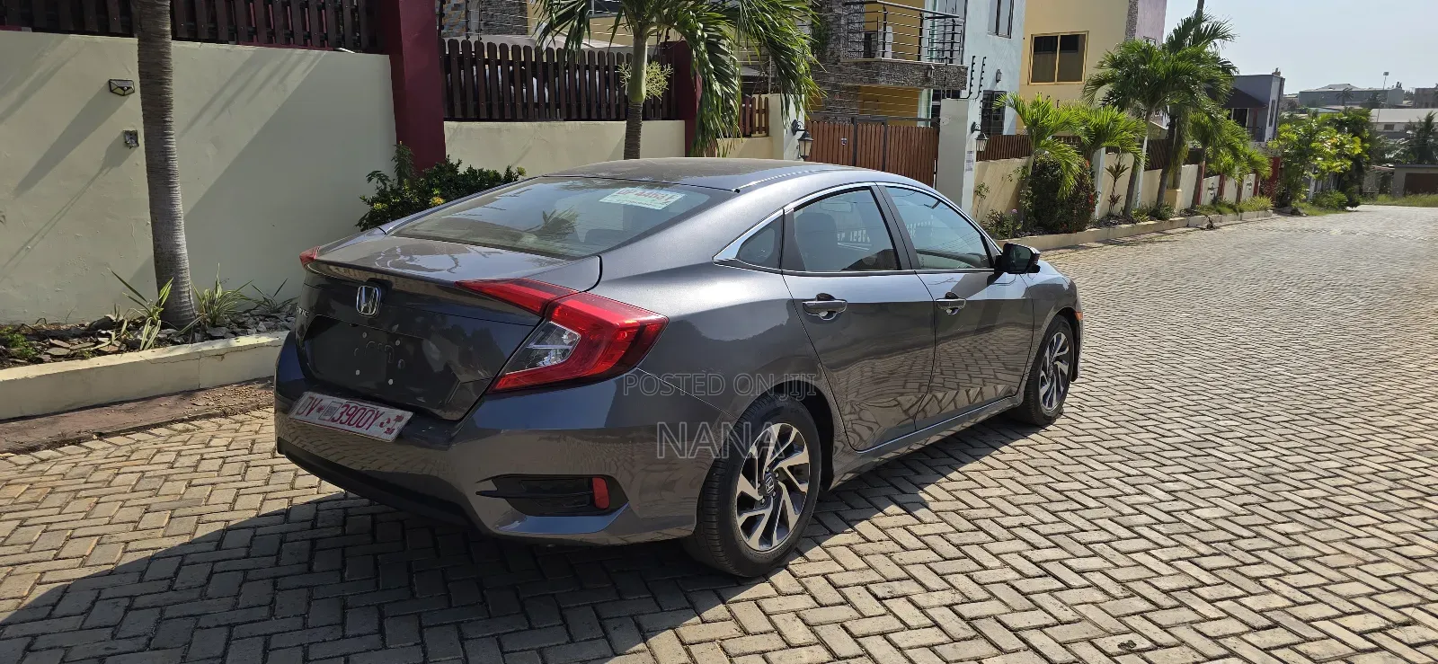 Honda Civic EX-L Sedan 2018 Gray