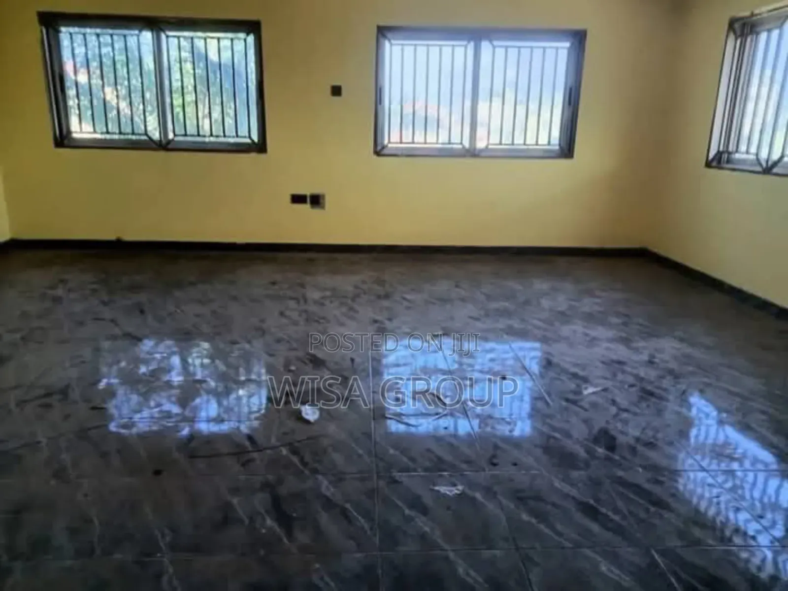 6bdrm Duplex in Wisa Group, Accra Metropolitan for sale
