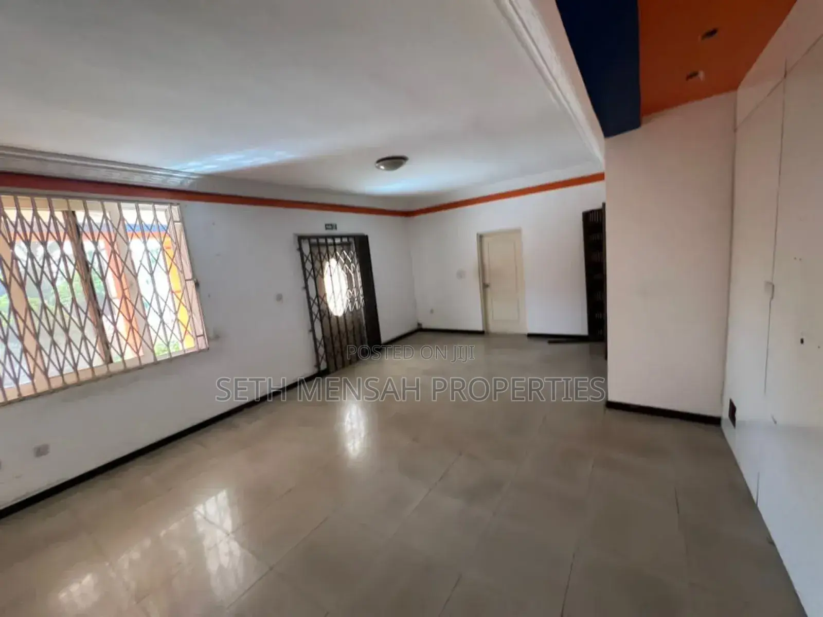 5bdrm House in Airport Residential Area for rent