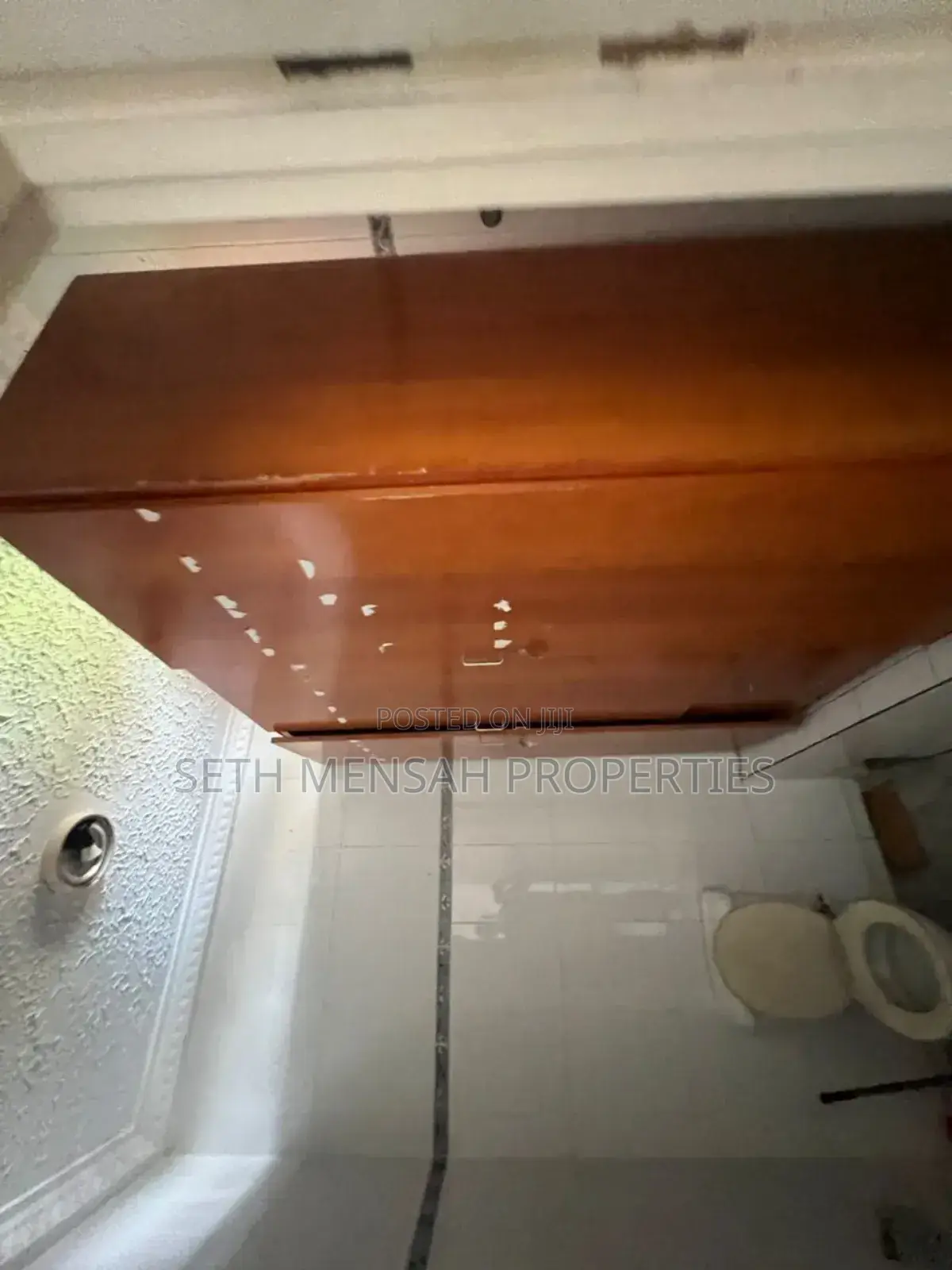 5bdrm House in Airport Residential Area for rent