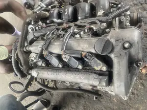 2012 Toyota Yaris Engine Only