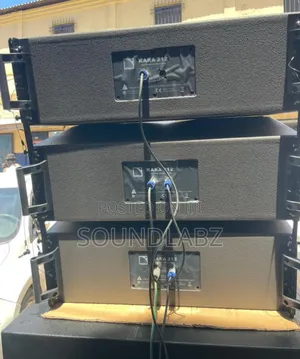 3pieces Kara12inches Line Array Speakers & Professional Amplifier Rack