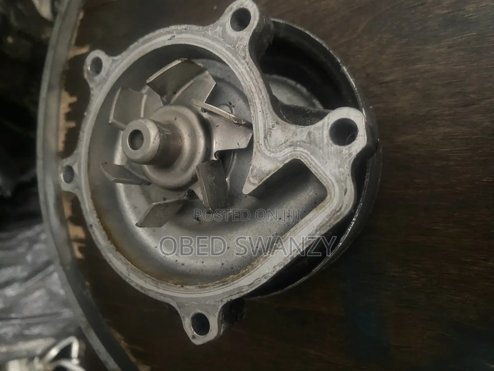 2008-2010 Toyota Vitz Engine Water Pump 4 Plugs