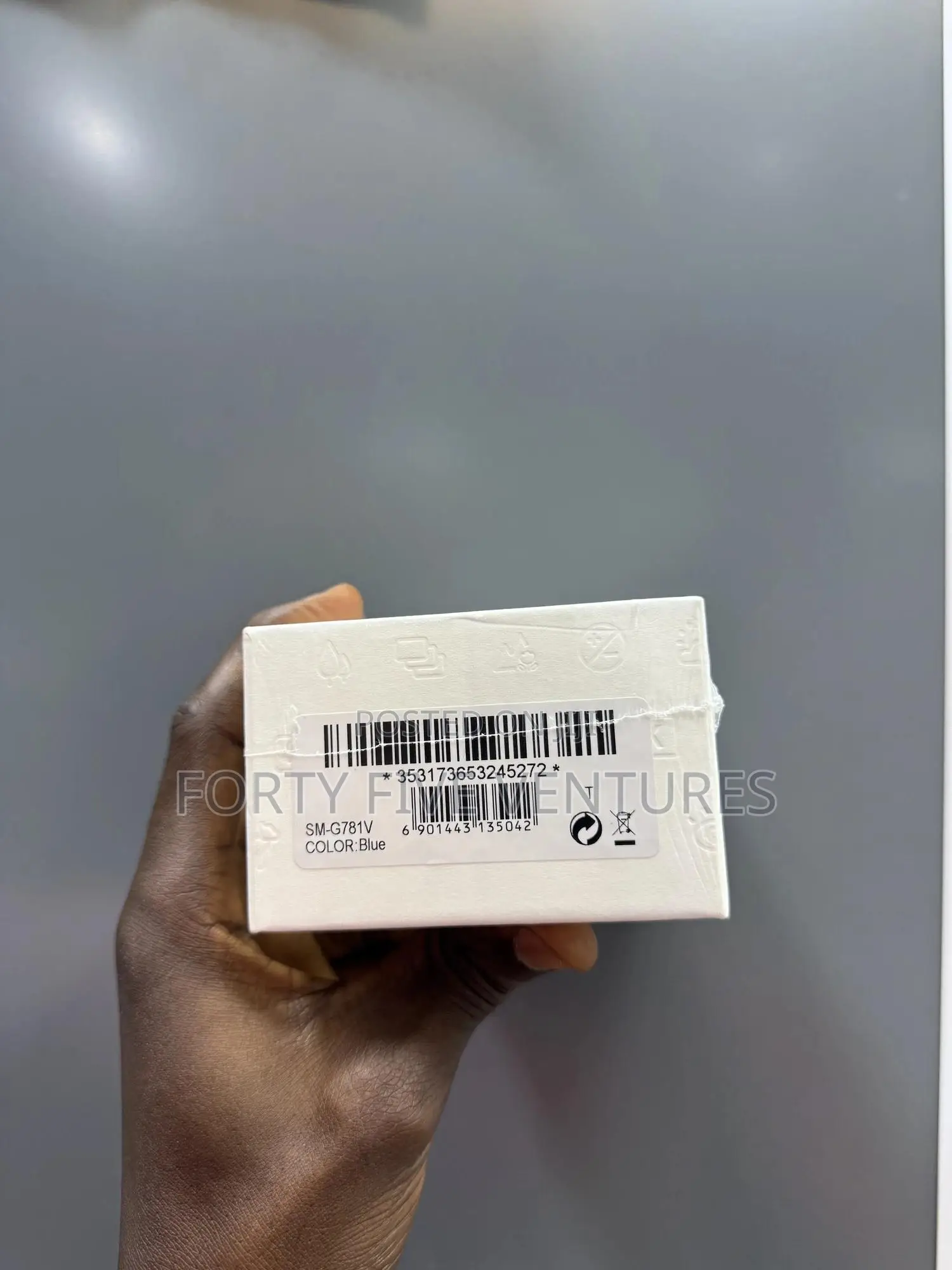 New Samsung Galaxy S20 FE 128 GB Blue