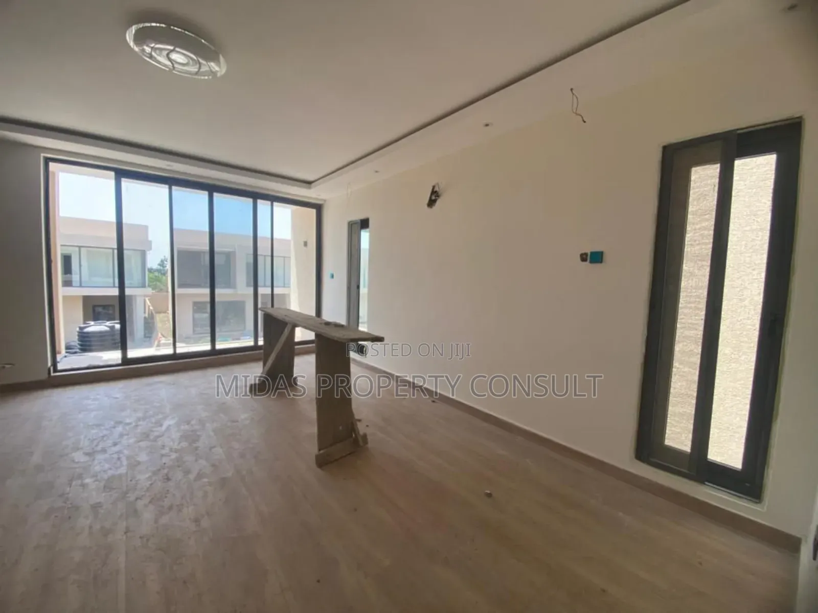 4bdrm House in School Junction, Ashaley Botwe for sale